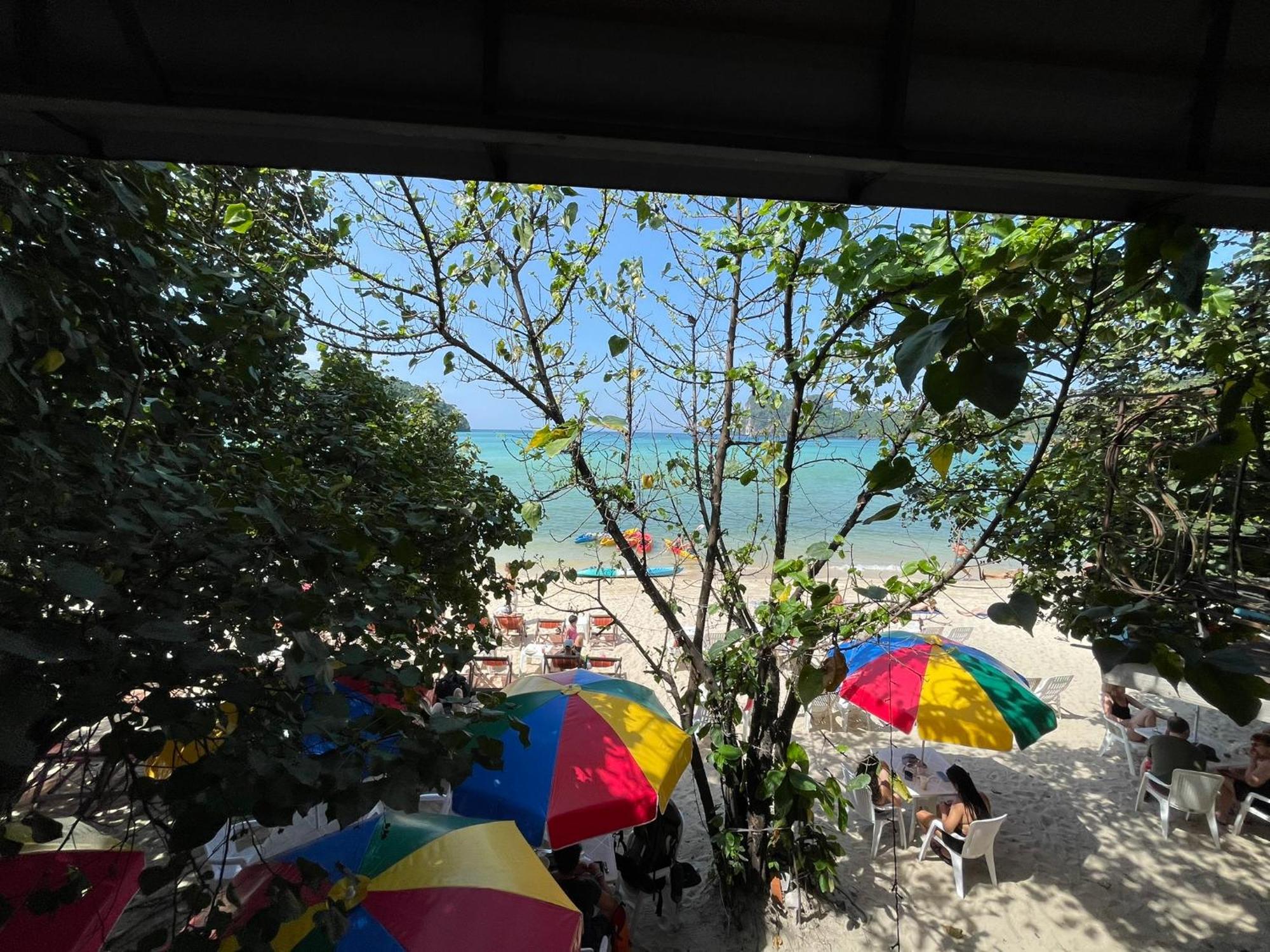 Twin Palms Hostel Phi Phi Buitenkant foto