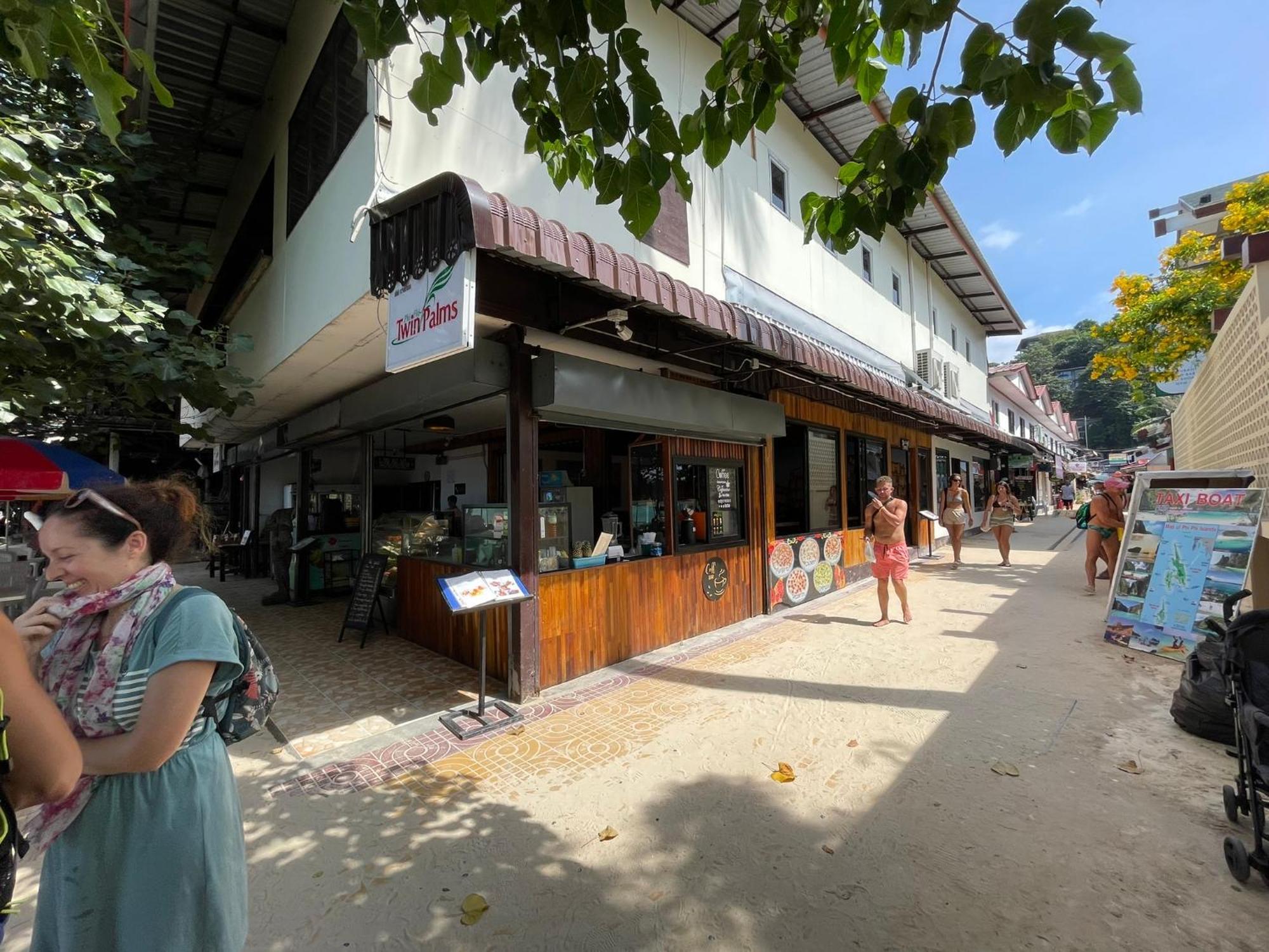 Twin Palms Hostel Phi Phi Buitenkant foto