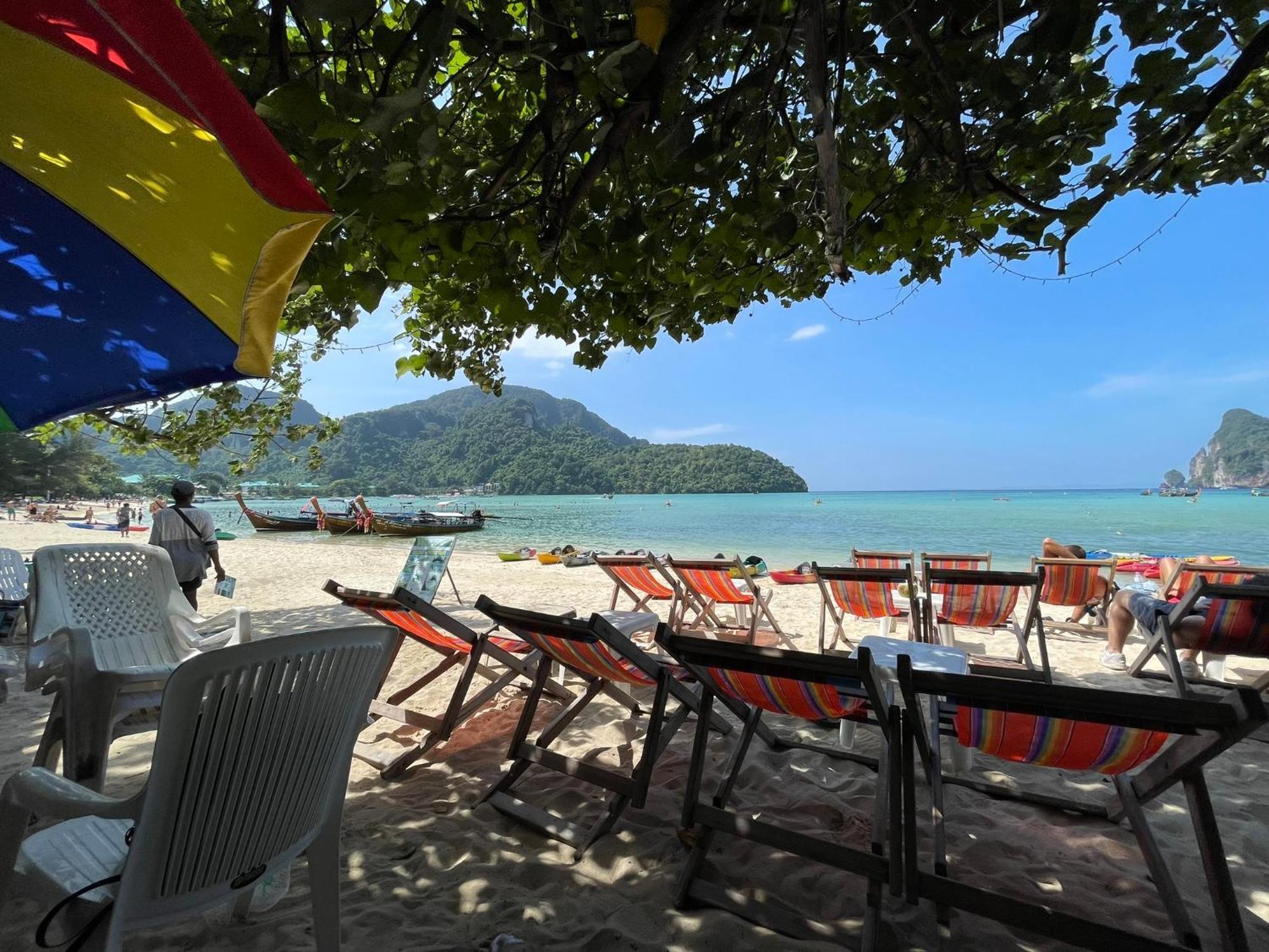 Twin Palms Hostel Phi Phi Buitenkant foto
