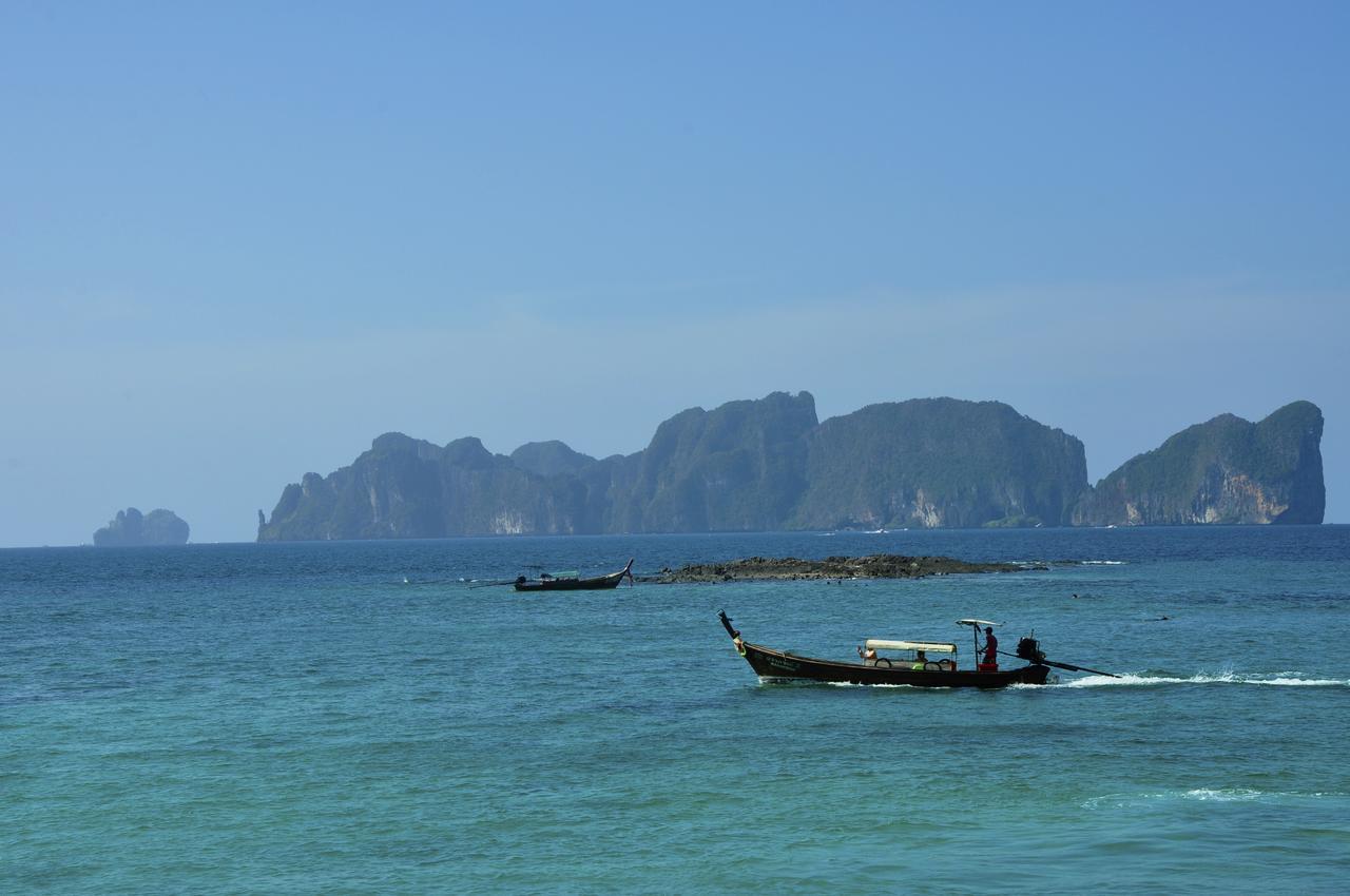 Twin Palms Hostel Phi Phi Buitenkant foto