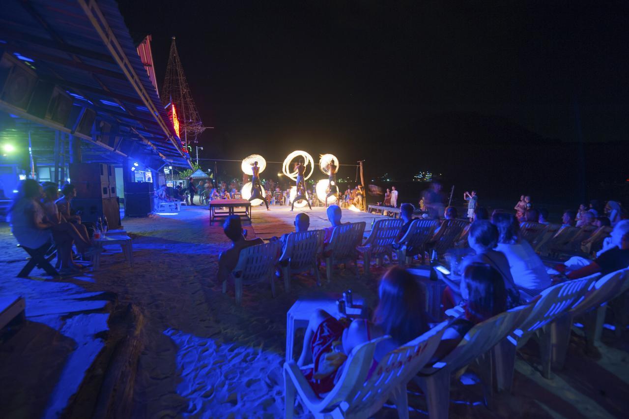 Twin Palms Hostel Phi Phi Buitenkant foto